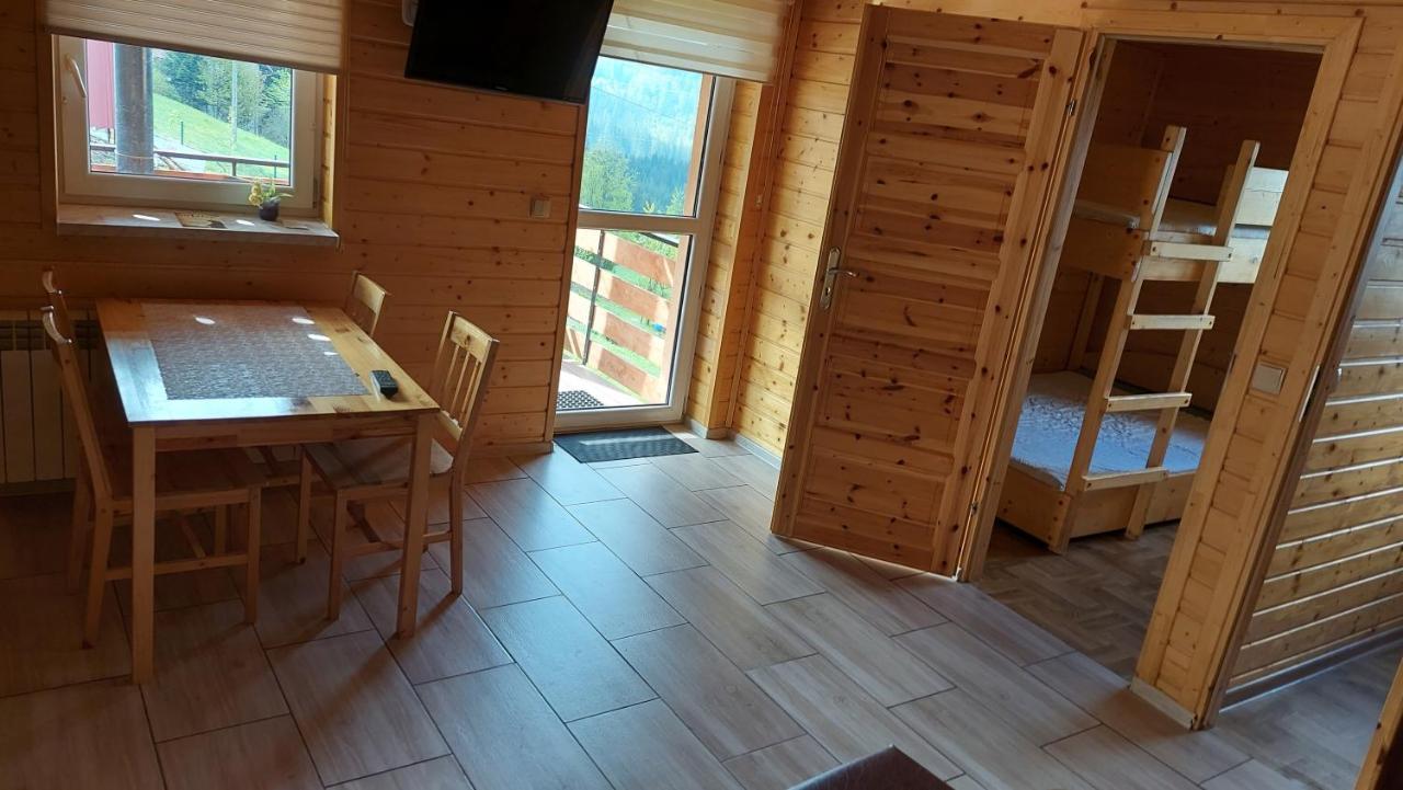 Domek Nad Lasem Koniakow Bagian luar foto